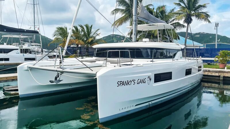 Sail Grenadines (TMM Yacht Charters) — Saint-Martin / Sint Maarten