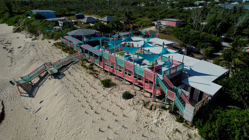 Nipper's Beach Bar & Grill — Bahamas