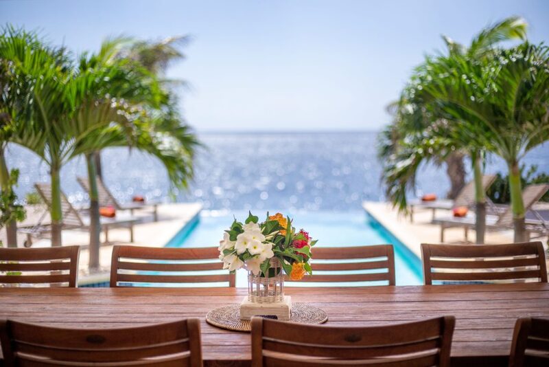 Coral & Coco — Curaçao