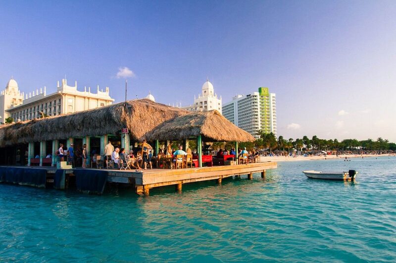 Bugaloe Beach Bar & Grill — Aruba