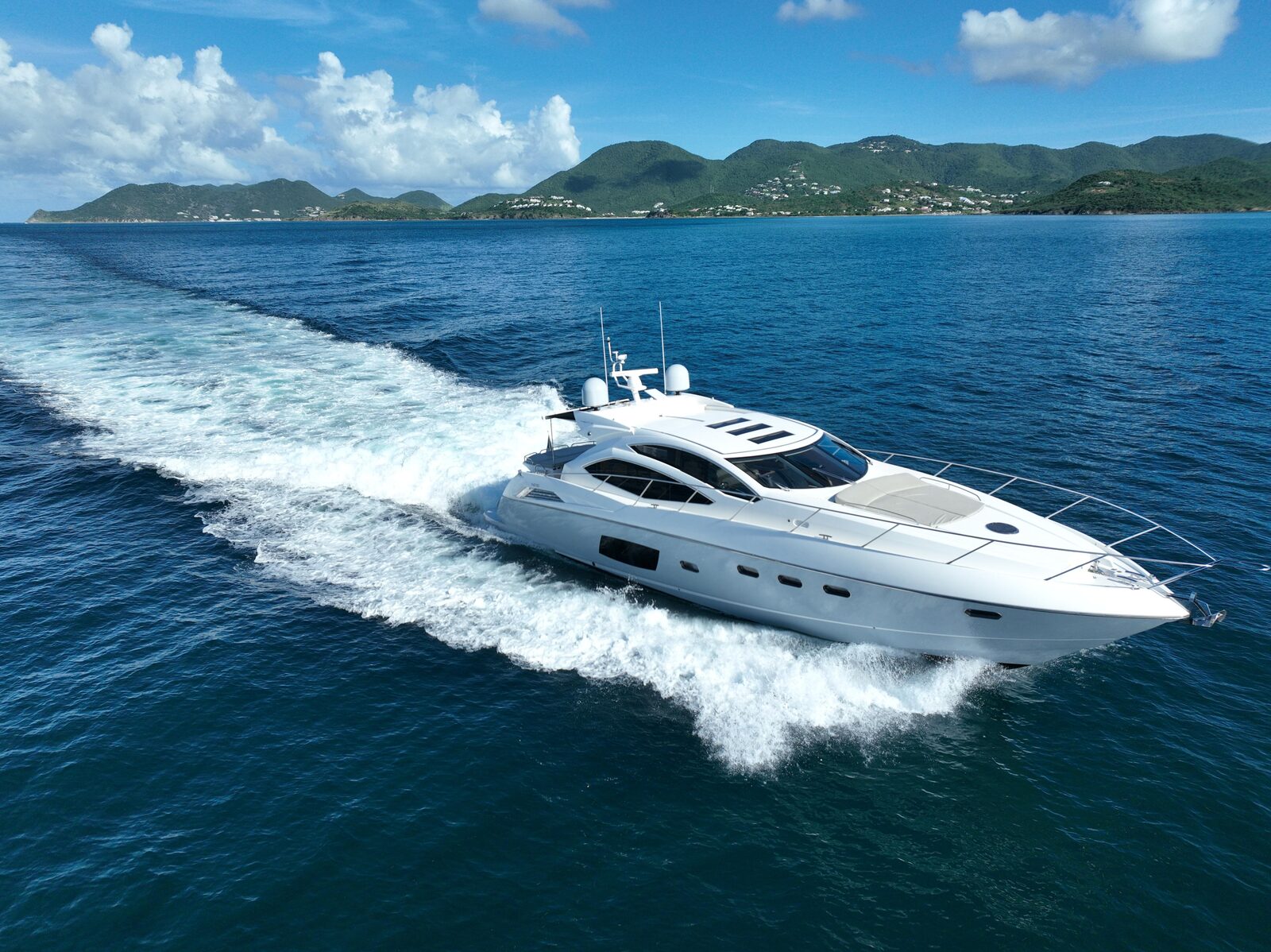 SKY — Sunseeker Predator 66