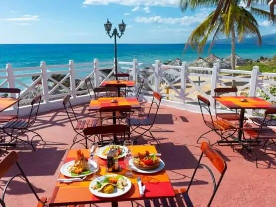 Grill Caribe / Ranchon Ancon — Cuba
