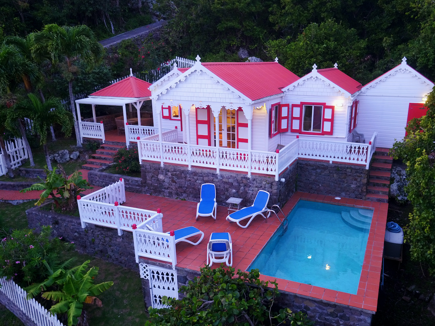 Flamboyant Cottage — Saint-Martin