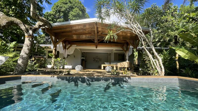 Aponi Massages Bien-être Et Spa — Guadeloupe